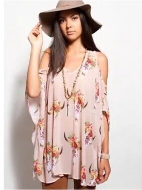 Show Me Your Mumu Peta Boo Tunic in Frida Bullhead